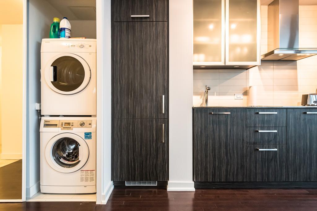 Downtown Luxury Lakeview Condo Toronto Szoba fotó